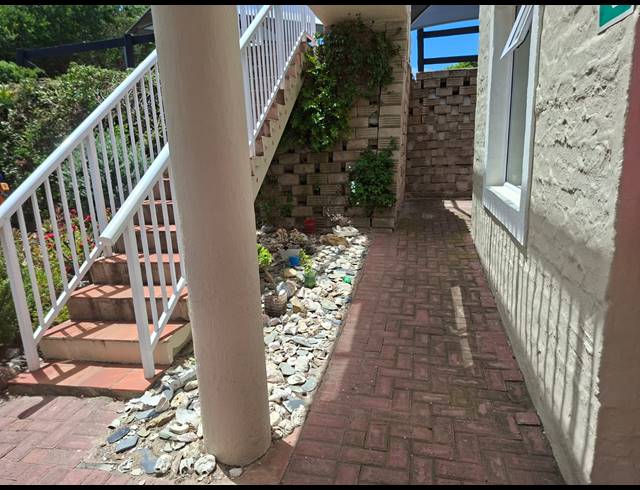 3 BEDROOM APARTMENT FOR SALE IN ASTON BAY